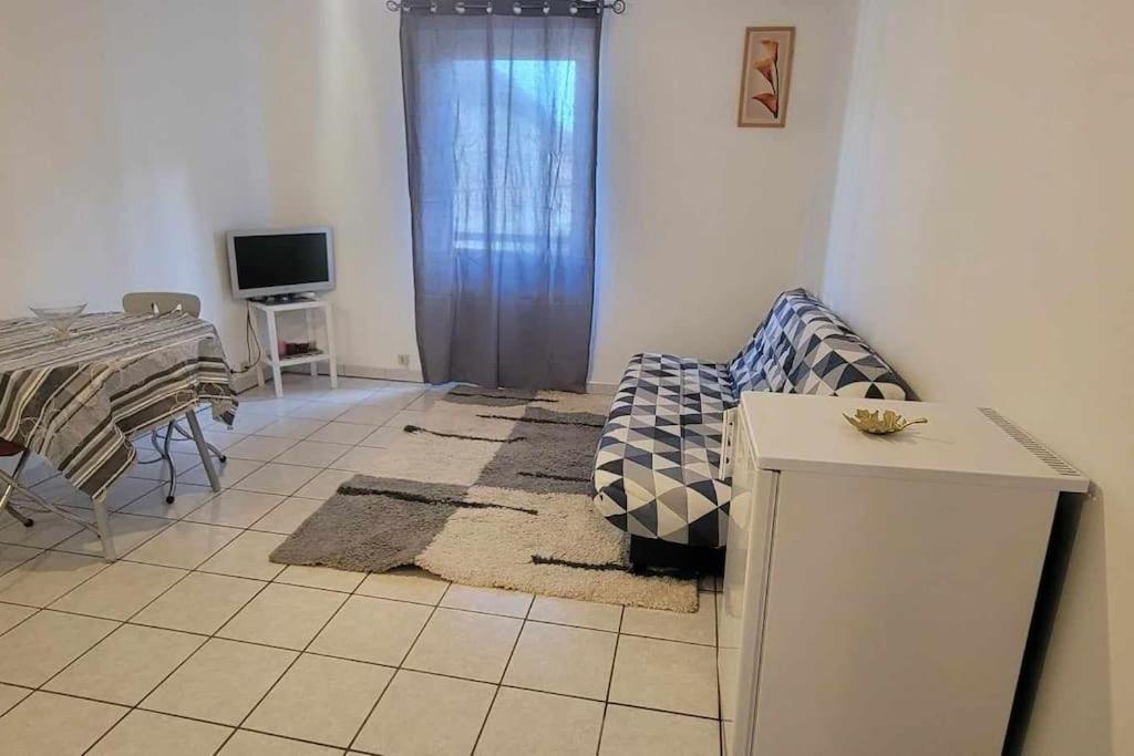 Joli Studio Saint-Marcellin  Extérieur photo