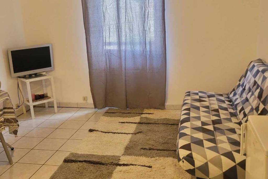Joli Studio Saint-Marcellin  Extérieur photo